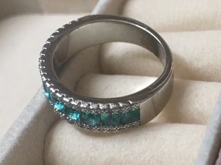 Anillo de Plata con Turquesas