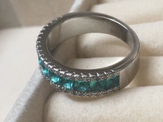 Anillo de Plata con Turquesas