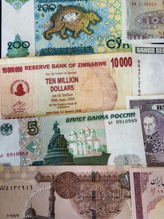 Colección de Billetes y Monedas Extranjeras