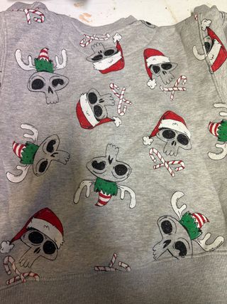 Jersey Navidad Calaveras Niño Gris talla 4-5