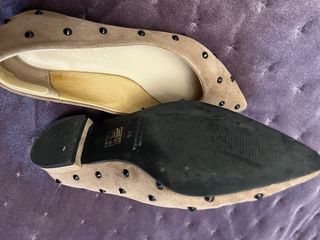 Manoletinas ante tachas negras talla 37