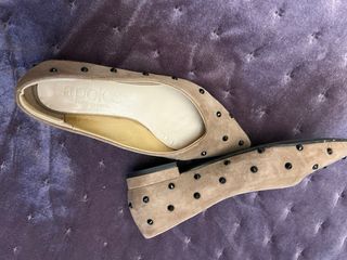 Manoletinas ante tachas negras talla 37