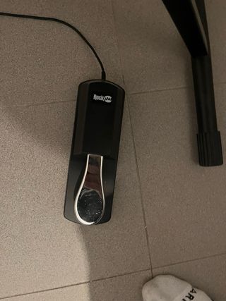 Teclado Kurzweil KP70 con pedal