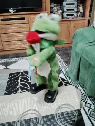 Ranita bailarina vintage de peluche "Nueva"