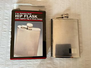 Petaca Acero Inoxidable/a estrenar