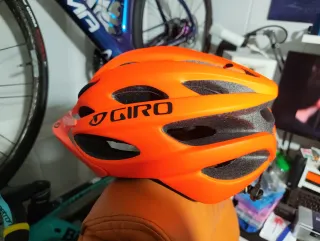 Casco Giro Rebel Naranja