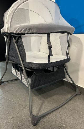 Cuna colecho con mosquitera