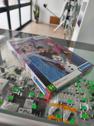 Puzzle Disney Frozen 104 peças Clementoni