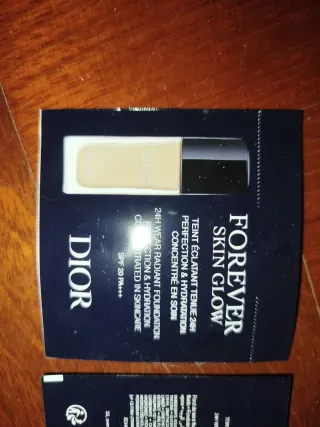 Dior Forever Skin Glow 2N Muestra SPF 20