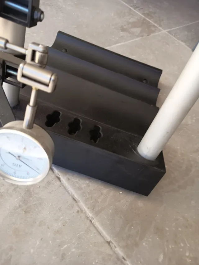 Centrador de ruedas bicicleta