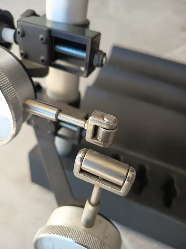 Centrador de ruedas bicicleta