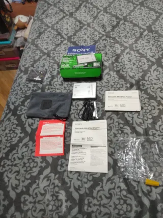 Reproductor Sony MiniDisc MZ-E25 Plata