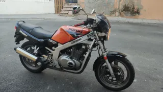 Suzuki GS 500 año 1999