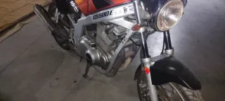 Suzuki GS 500 año 1999 de 1000€ a 900€