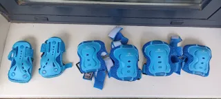 Patines en línea Niño, casco, protectores y bolsa