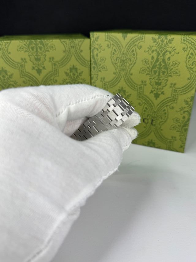 Reloj Gucci Azul y Plateado