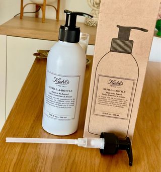 Botella Kiehl's REFILL-A-BOTTLE 300ml/a estrenar