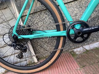 Bicicleta Gravel Megano Jakar 20