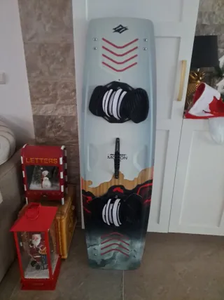 Tabla Kitesurf Naish Motion 138x41.5