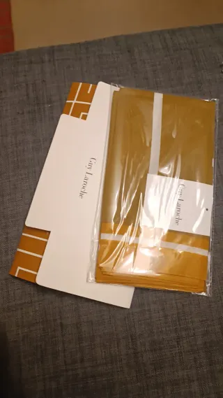 Foulard Guy Laroche oro/giallo senape