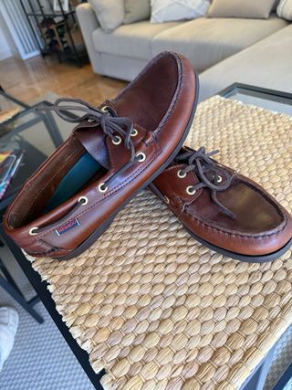 Zapatos náuticos Sebago marrones