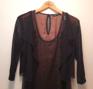 Vestido fiesta con chaqueta transparente