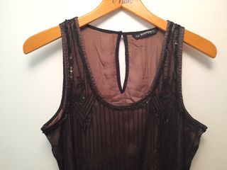 Vestido fiesta con chaqueta transparente