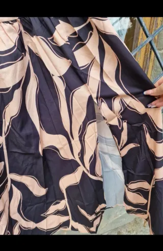 Vestito estivo fantasia astratta