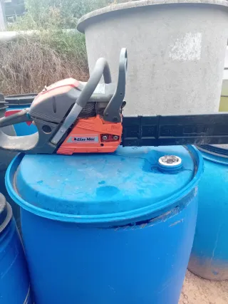 Motosierra Oleo-Mac Naranja