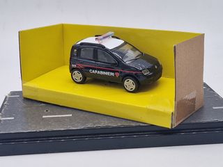 FIAT Panda 2005 Carabinieri - Newray - Scala 1/43