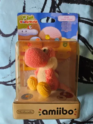 Amiibo Yoshi Pink Lana