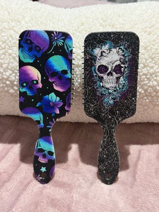Lote 2 Cepillos Pelo Calaveras