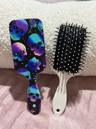 Lote 2 Cepillos Pelo Calaveras