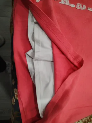 4 Faldas de pádel Precio 1.50€ cada una.