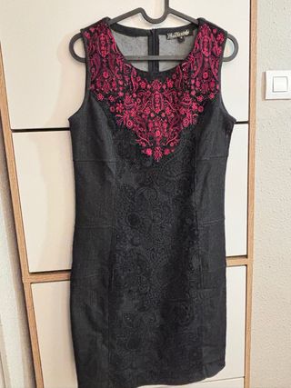 Vestido Koroshi Negro y Rosa Talla S