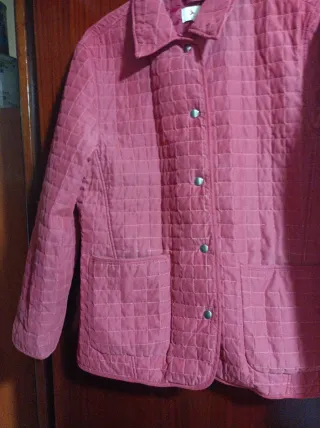 Chaquetón acolchado rojo