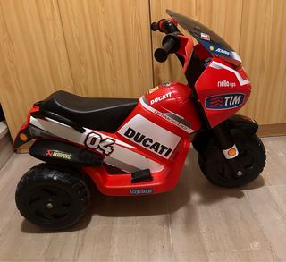 Moto elettrica Ducati per bambini