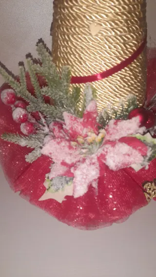 Decorazione Natalizia Cono Oro e Rosso