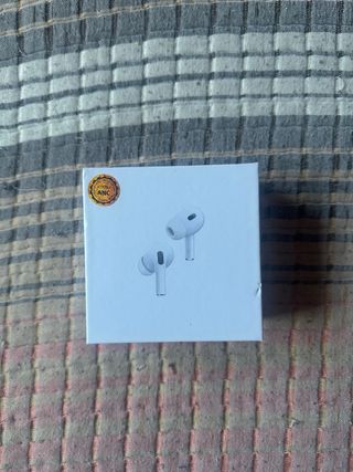 iPhone 15 + AirPods + Apple Watch