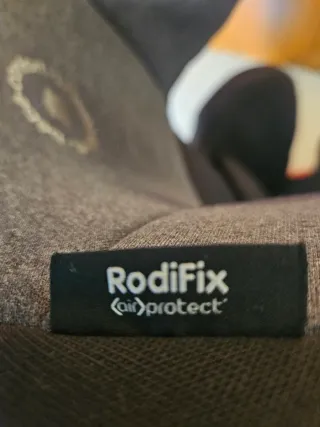 Silla coche Bébé-Confort RodiFix