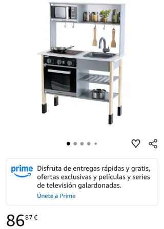Cocinita de madera infantil