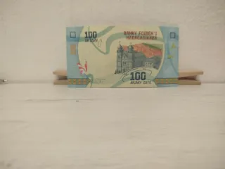 Billete 100 Ariary Madagascar