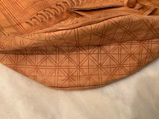 Bolso Saco Knöt Piel Grabada