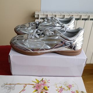 Zapatillas Bershka plateadas talla 38