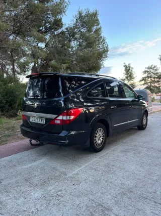 SsangYong Rodius 2008