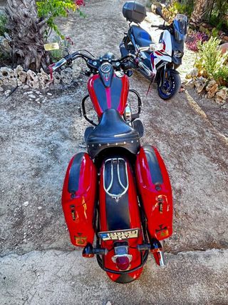 Indian Roja Clásica 800cc