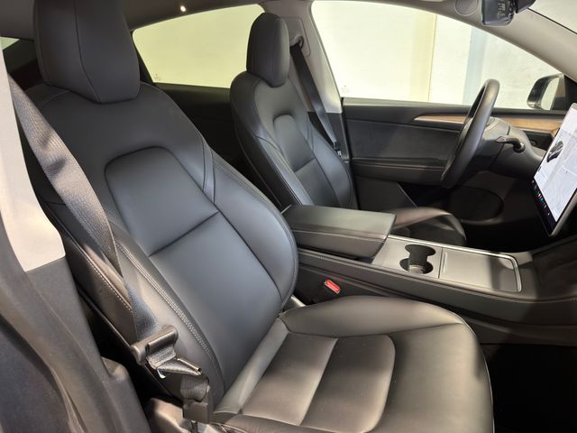 Tesla Model Y Gran Autonomía 4WD