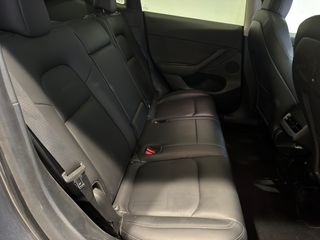 Tesla Model Y Gran Autonomía 4WD