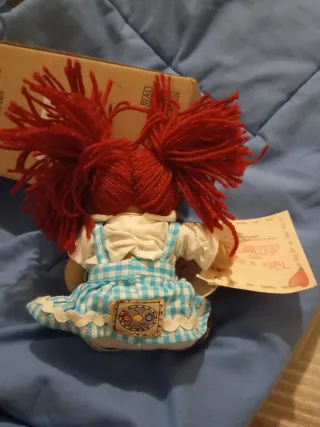 Bambola Raggedy Ann con sacchetto
