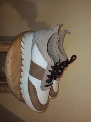 Zapatillas Zara trafaluc Beige Talla 38